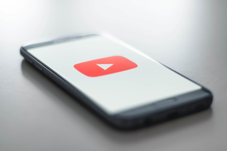 YouTube para Android ganha botão de reproduzir vídeos em loop